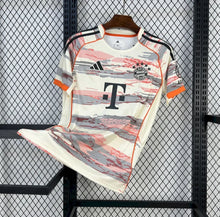 Load image into Gallery viewer, Bayern Munich Jersey Away 25 26 Season
