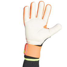 Load image into Gallery viewer, Predator GL Competion Goalkeepr Gloves
