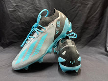 Load image into Gallery viewer, Crazy Fast Messi Studs Silver And Black
